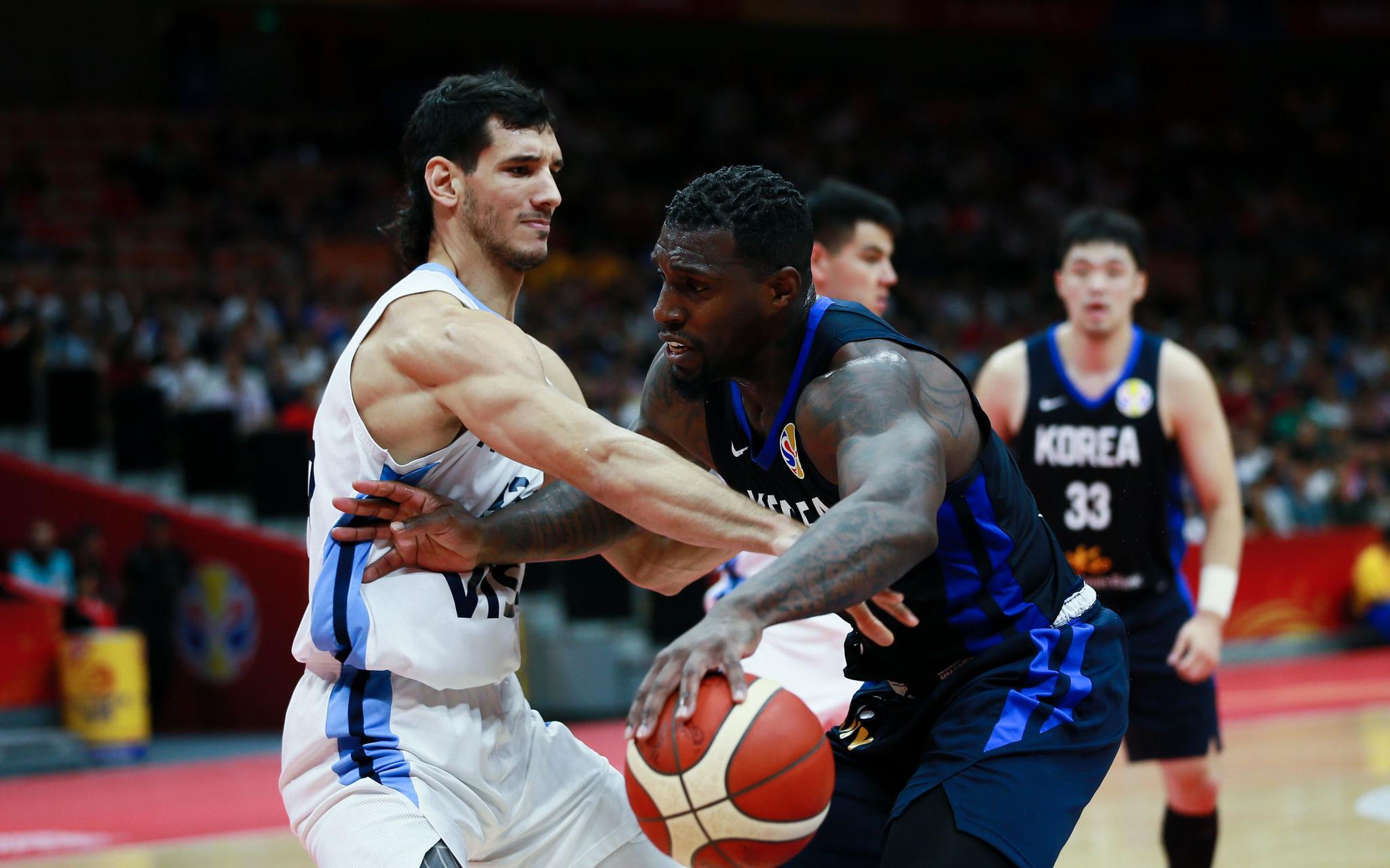 APP下载今夜曼联备战意大利杯Uzi连续五场比赛得分超过败北，这一次真的山东男篮赛后篮板制胜(次级联赛球队赢得杯赛冠军)